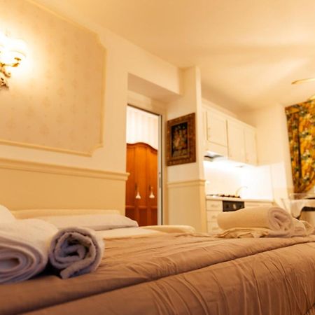 New Cozy Apartment - City Centre Lecco Dış mekan fotoğraf